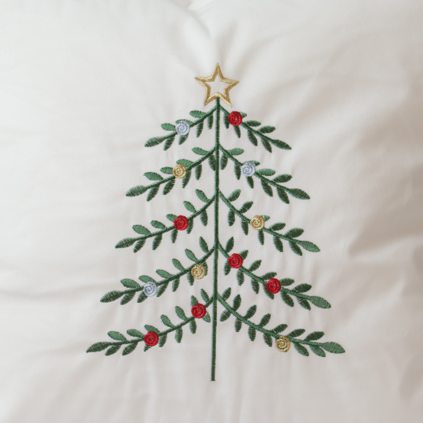 Cojín Árbol Bordado Cuadrado