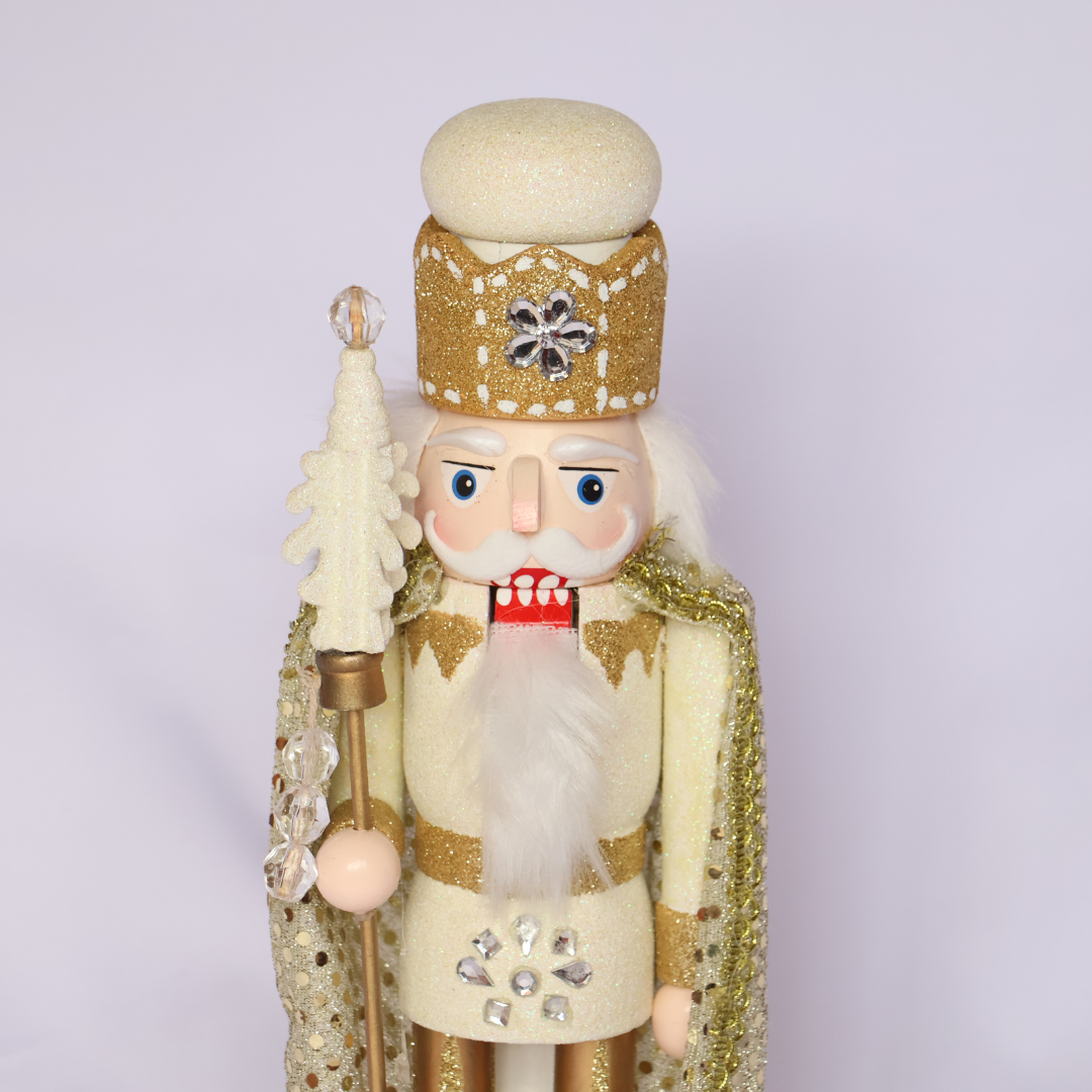 Cascanueces 36cm Crema Dorado