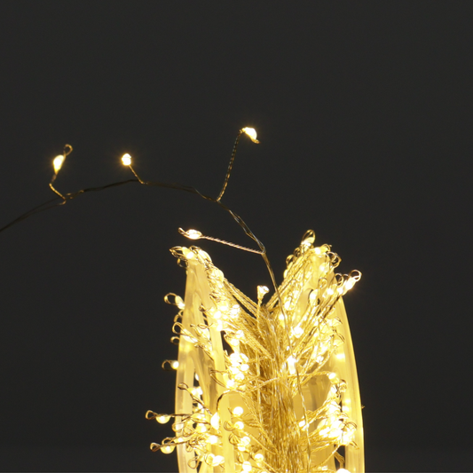Extensión de 1.000 Luces LED Hada con Carrete – 50 Metros · Cálida
