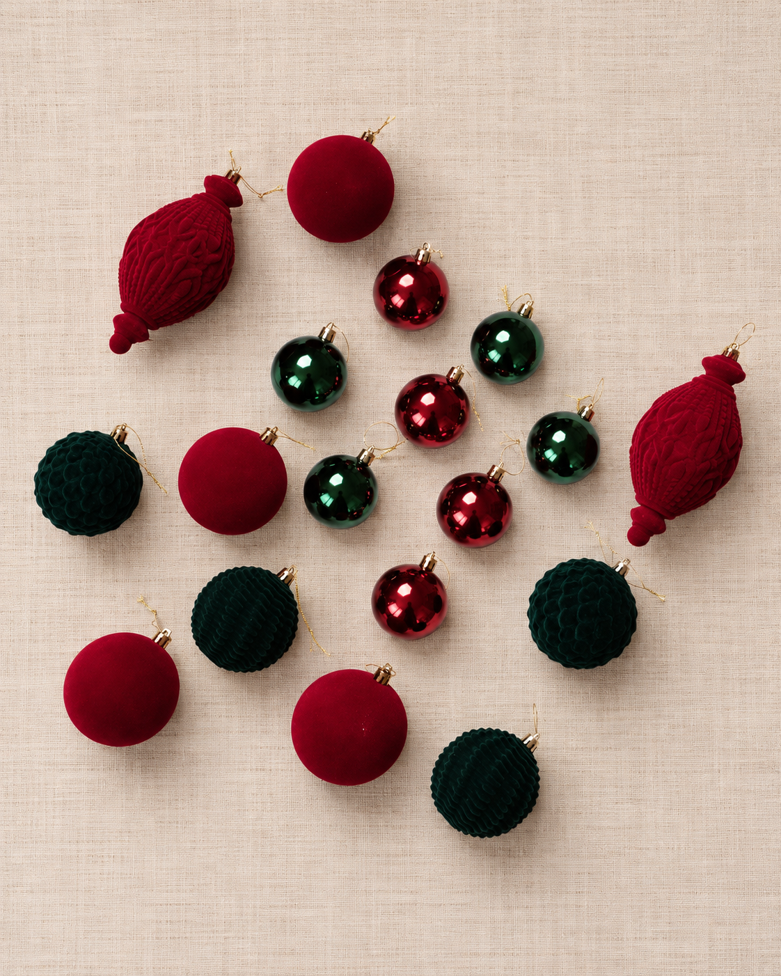Set de Esferas Velvet Luxe — Navidad Clásica