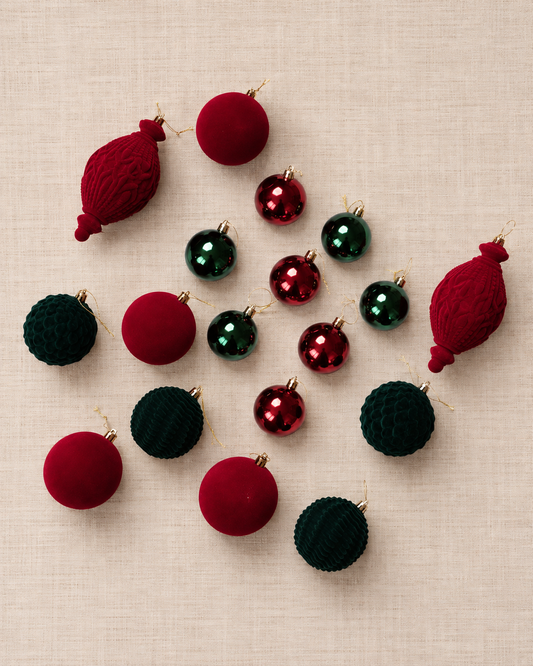 Set de Esferas Velvet Luxe — Navidad Clásica