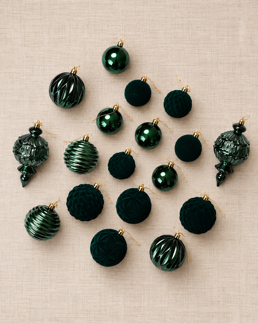 Set de Esferas Velvet Luxe — Verde Esmeralda