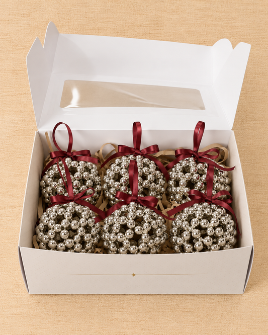 Set de Esferas Perla — Plateada 8cm