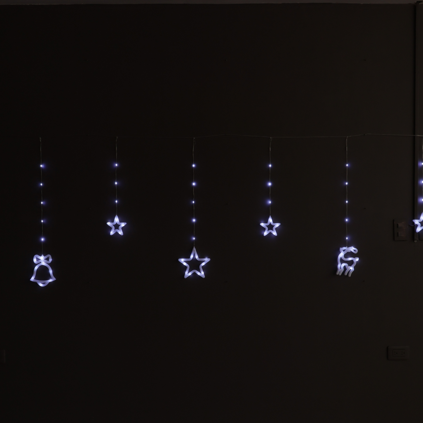 Cascada LED Multidiseño – 110 Luces