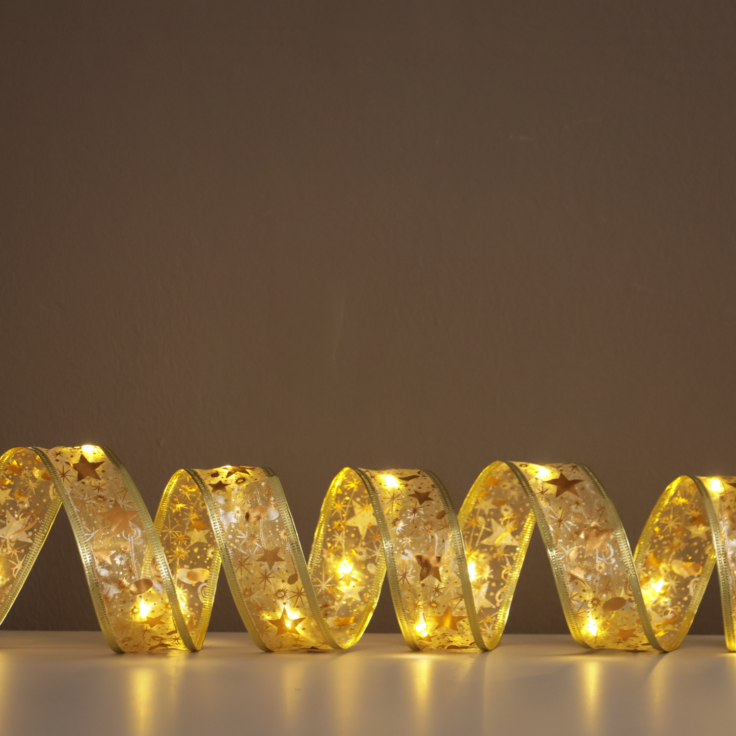 Cinta LED Dorada Cálida – 30 Luces