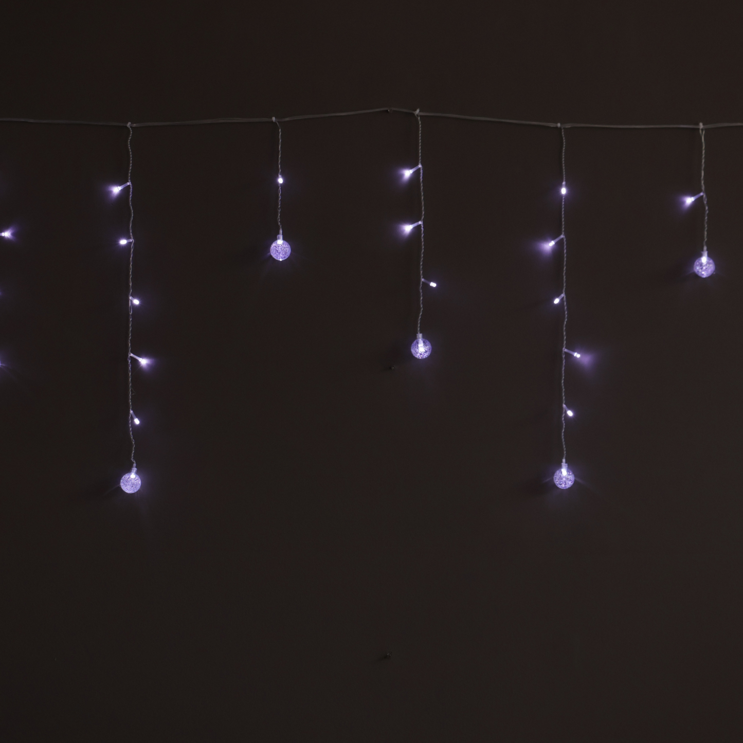 Cascada LED Gotas – 60 Luces